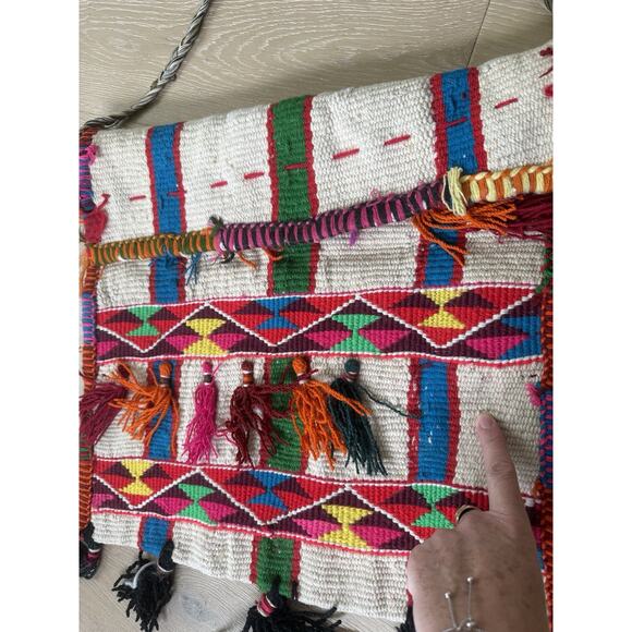 Vtg Wool Carpet Rug Tapestry Tassel Textile Salt Bag Wall Hanging Boho Fringe - Picture 8 of 9